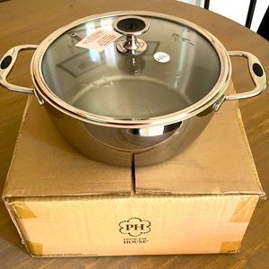 10/4QT casserole from princess house